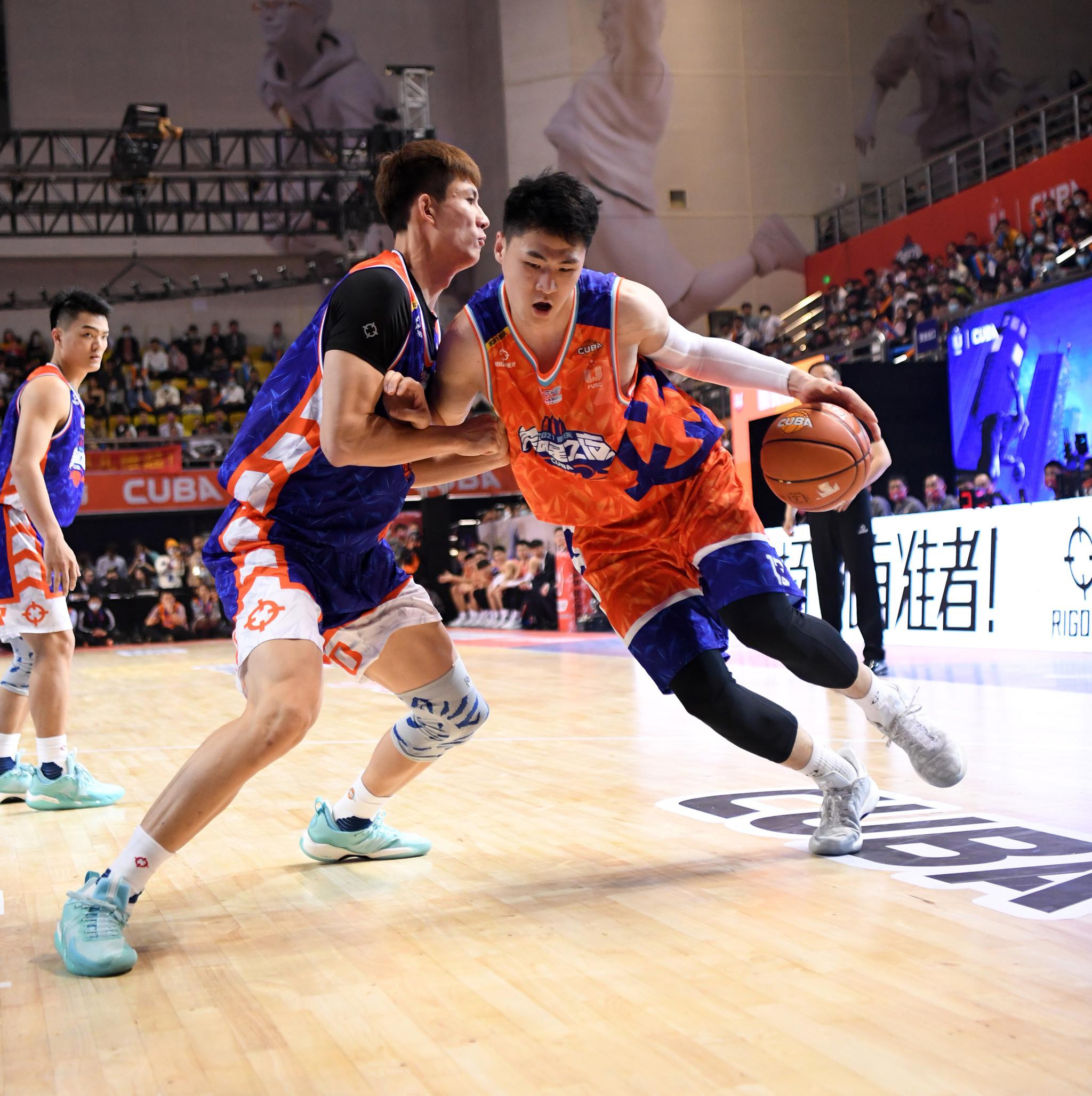 一线明星带队公益篮球赛，为偏远地区孩子点亮未来的简单介绍