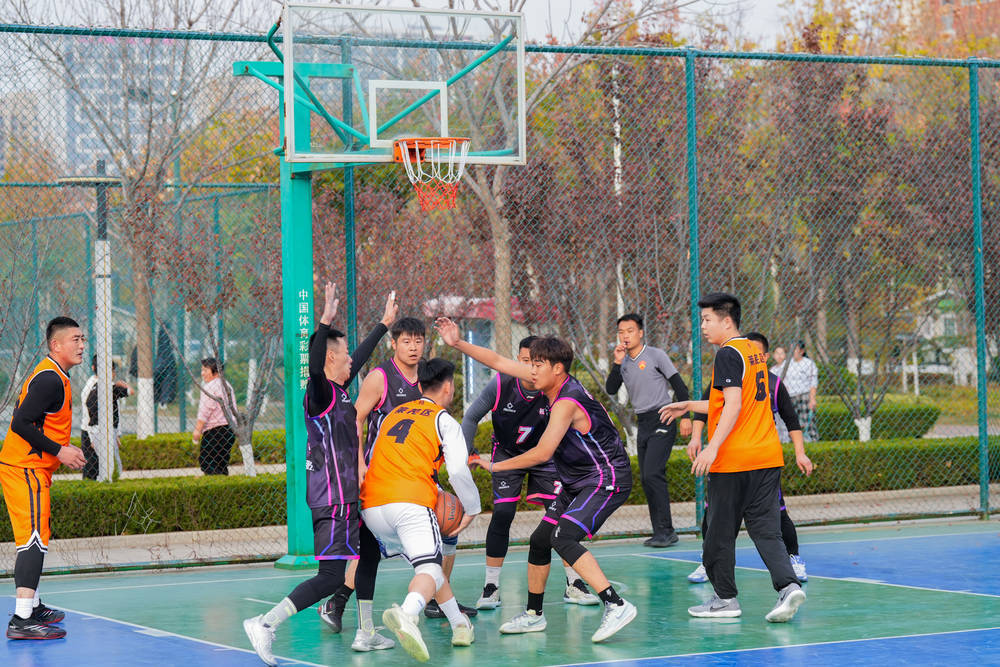 包含乡村篮球运动逐步普及，提升农村青少年的体育素养和身体素质的词条