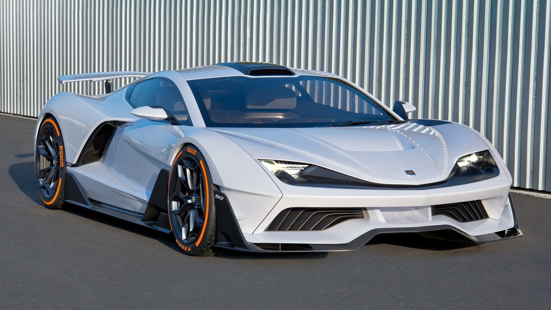 南非羚羊队的快速反击：每一次抢断和反击都如闪电般迅猛，北非大羚羊