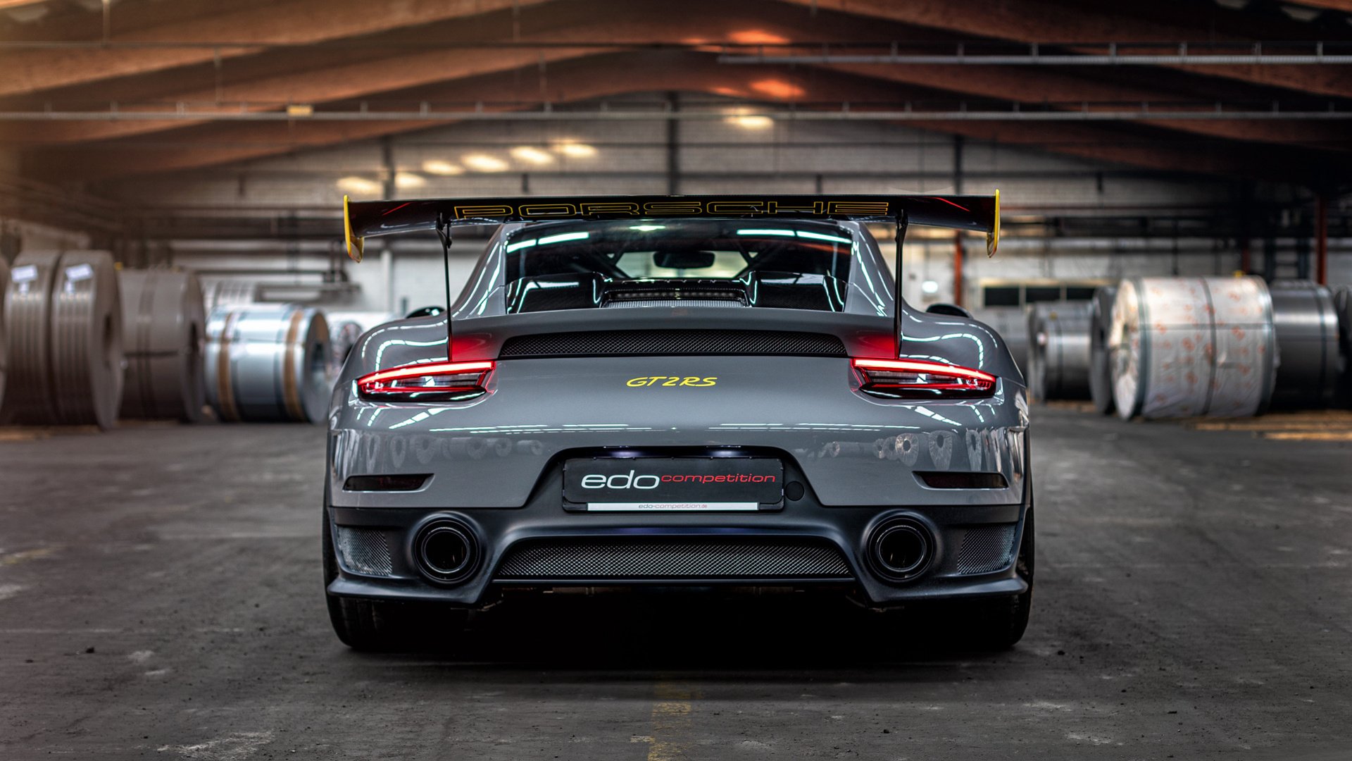 观众持续增长数据表明年轻用户更偏好快节奏高对抗赛事内容，观众人数比预计的增加了2倍的意思